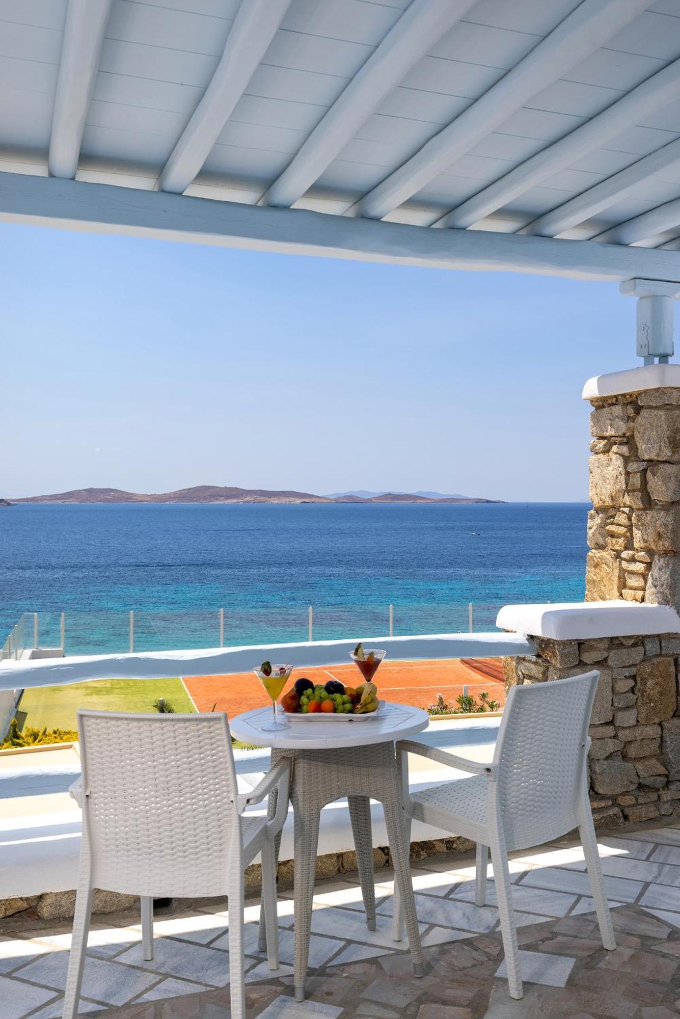 圣约翰别墅酒店 Agios Ioannis Diakoftis 外观 照片 View of the island from Mykonos