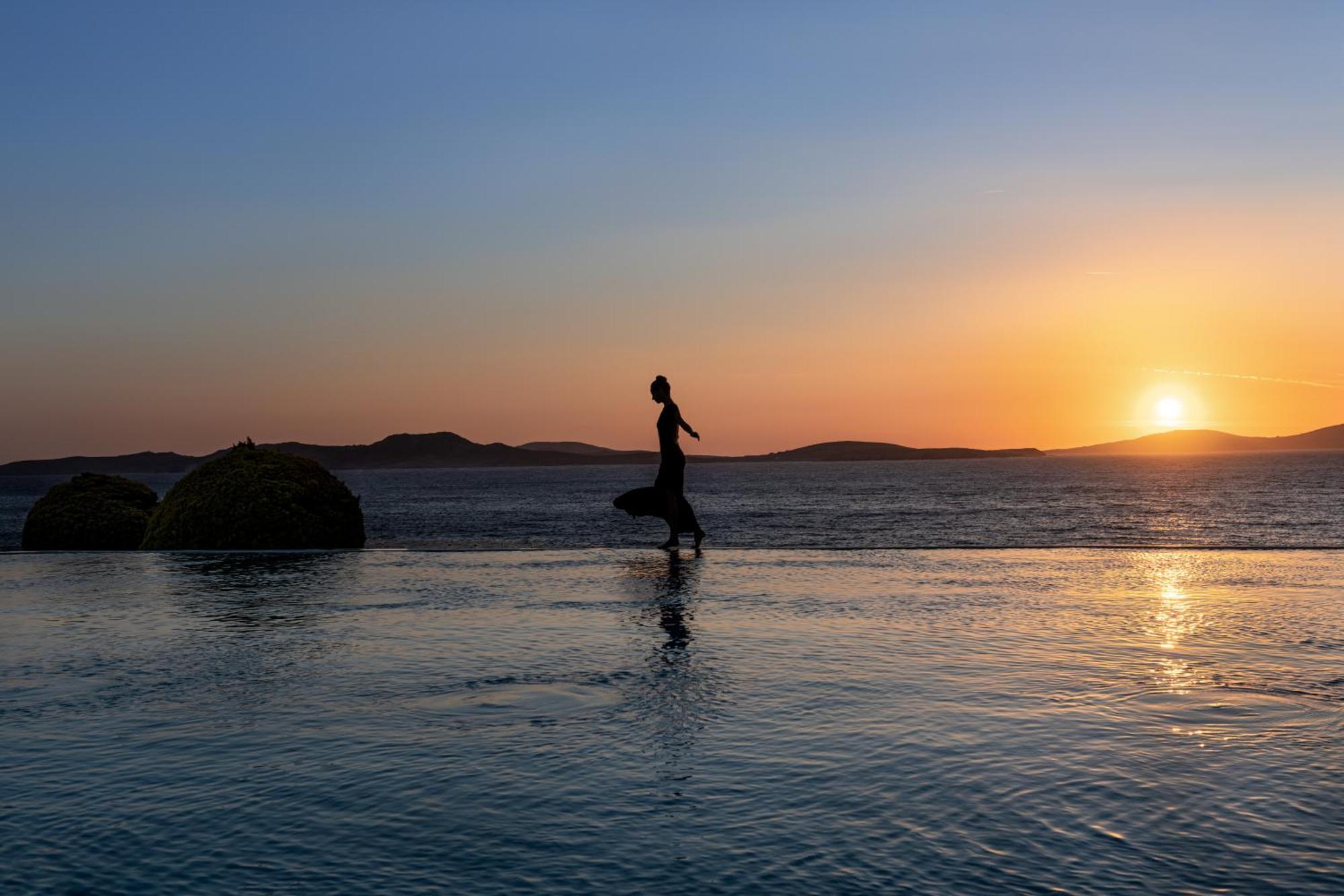 圣约翰别墅酒店 Agios Ioannis Diakoftis 外观 照片 Sunset at the beach